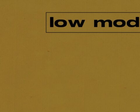 Low Moder (logo)